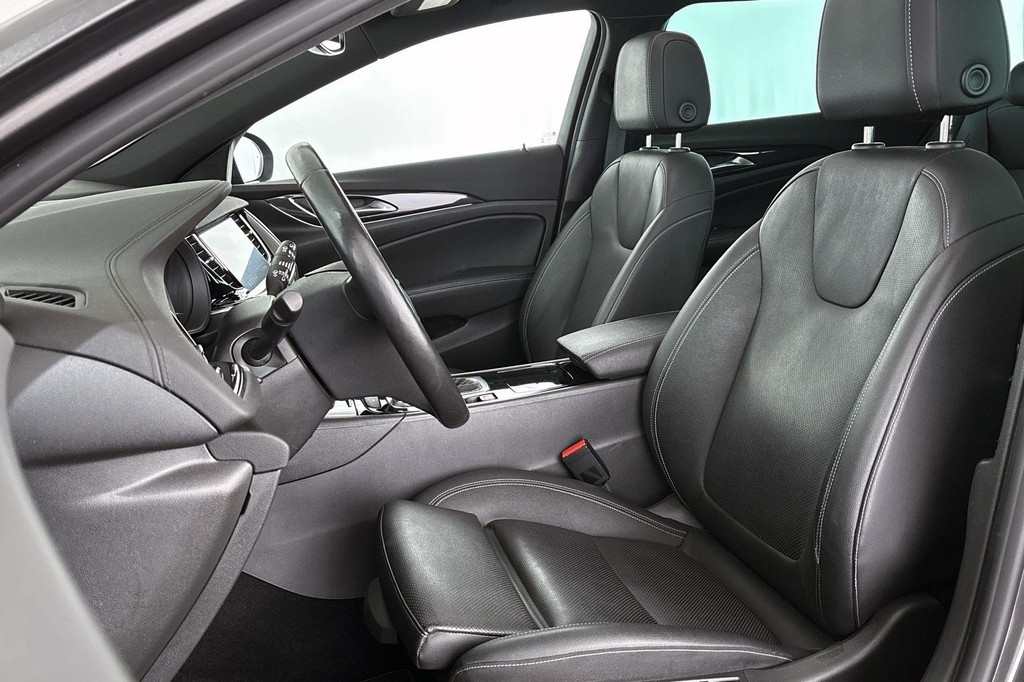 Opel Insignia (P764HP) met abonnement