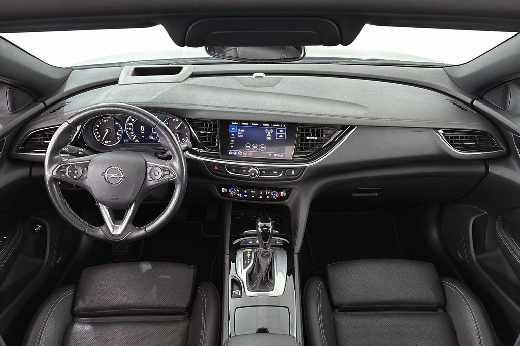 Opel Insignia (P764HP) met abonnement