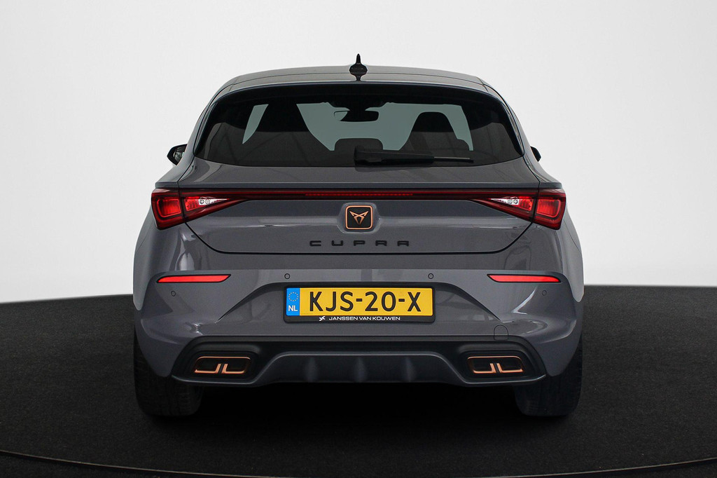 CUPRA Leon (KJS20X) met abonnement