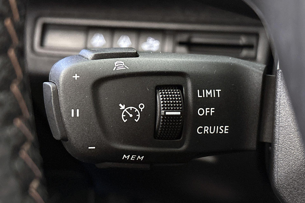 Peugeot 5008 (KKS21V) met abonnement