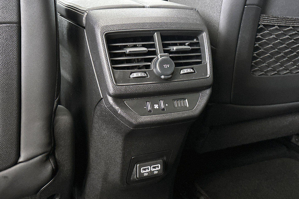 Peugeot 5008 (KKS21V) met abonnement
