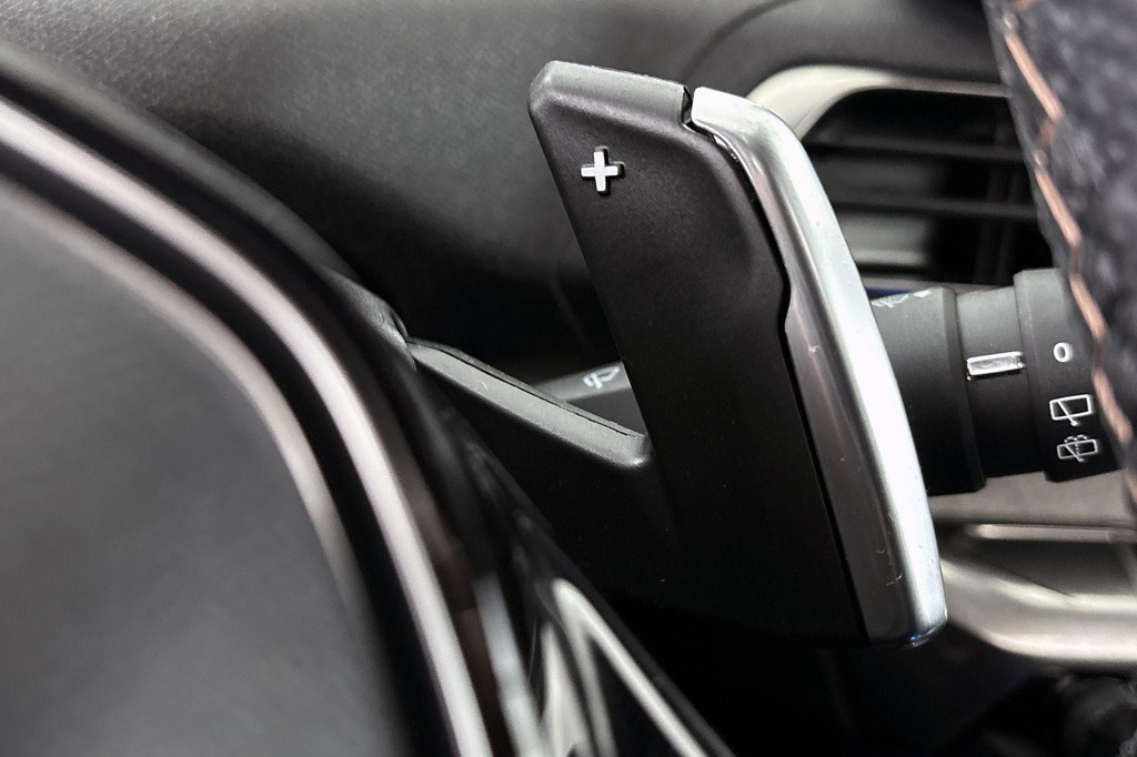 Peugeot 5008 (KKS21V) met abonnement