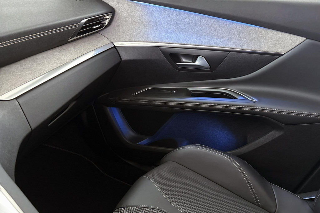 Peugeot 5008 (KKS21V) met abonnement