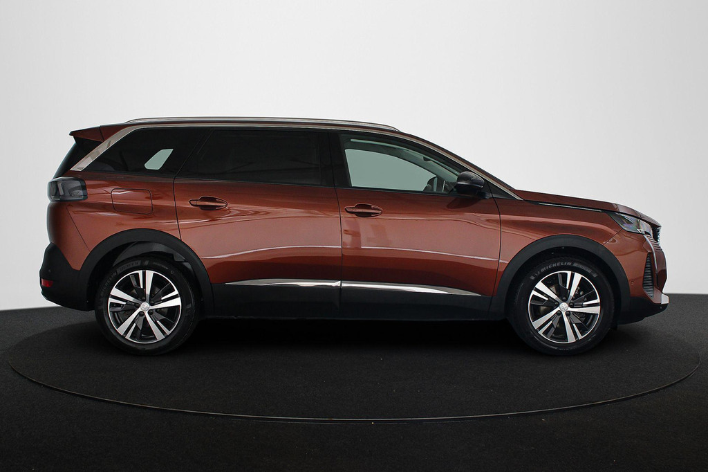 Peugeot 5008 (P358LB) met abonnement
