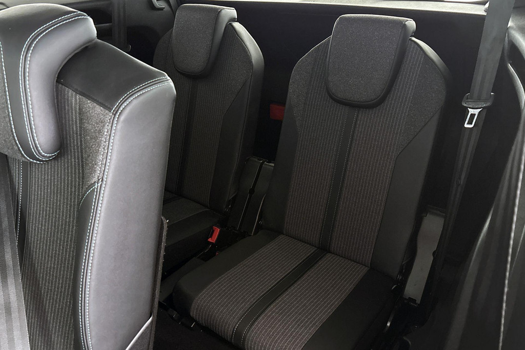 Peugeot 5008 (P358LB) met abonnement