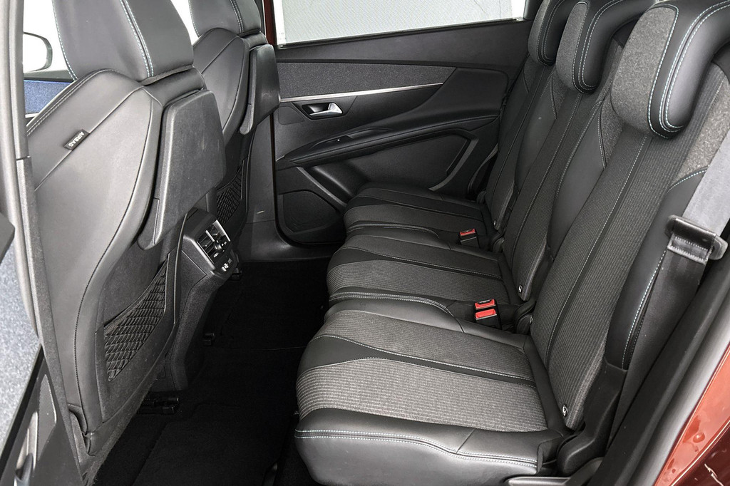 Peugeot 5008 (P358LB) met abonnement
