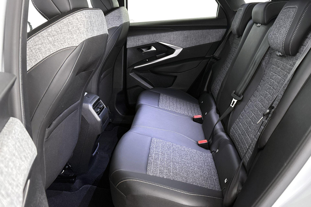 Peugeot 3008 (KGF99V) met abonnement