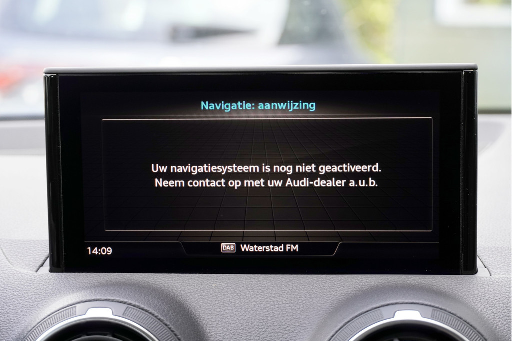 Audi Q2 (L394ZD) met abonnement