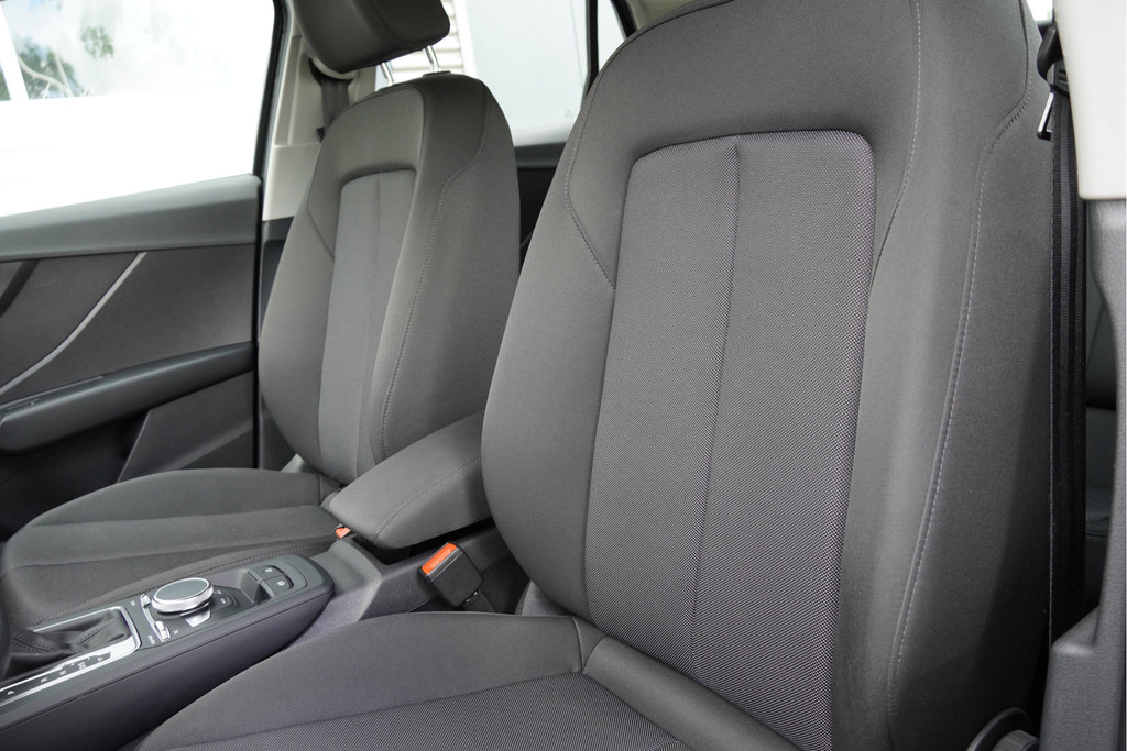 Audi Q2 (L394ZD) met abonnement