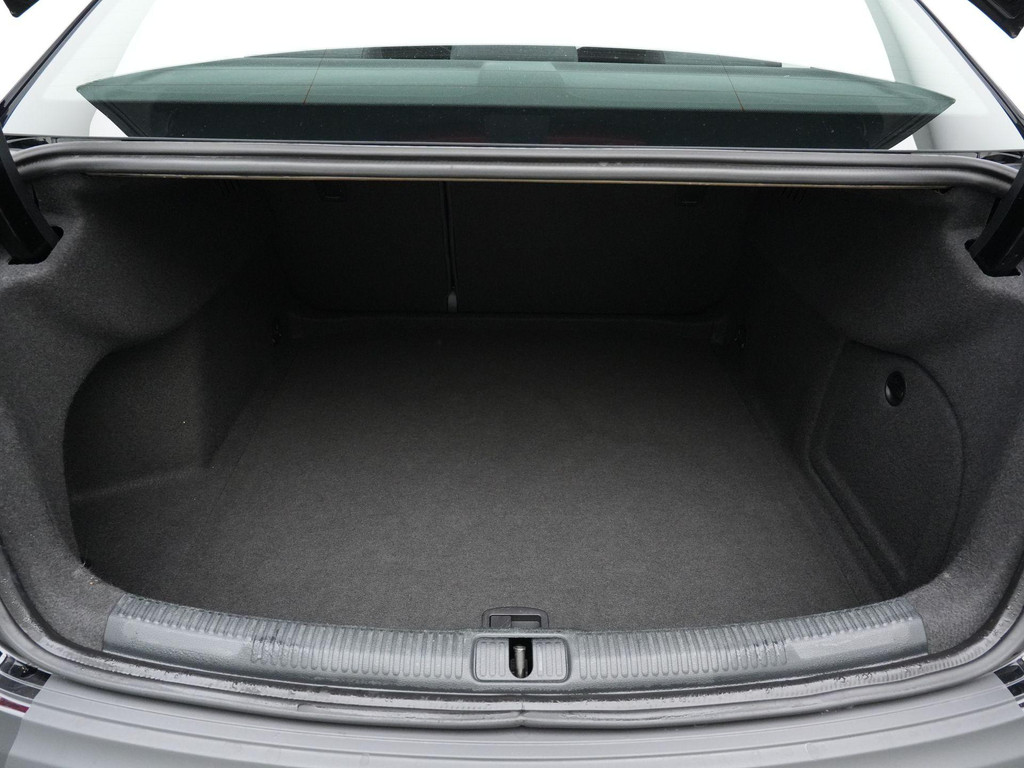 Audi A3 (H136SG) met abonnement