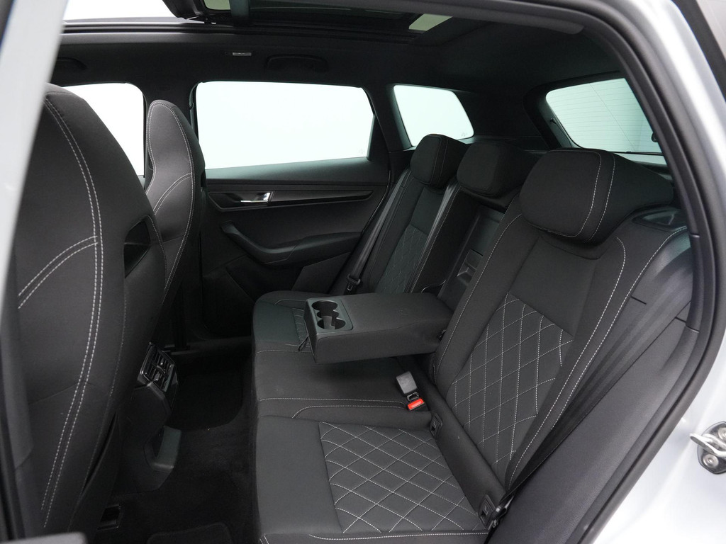 ŠKODA Karoq (P987GF) met abonnement