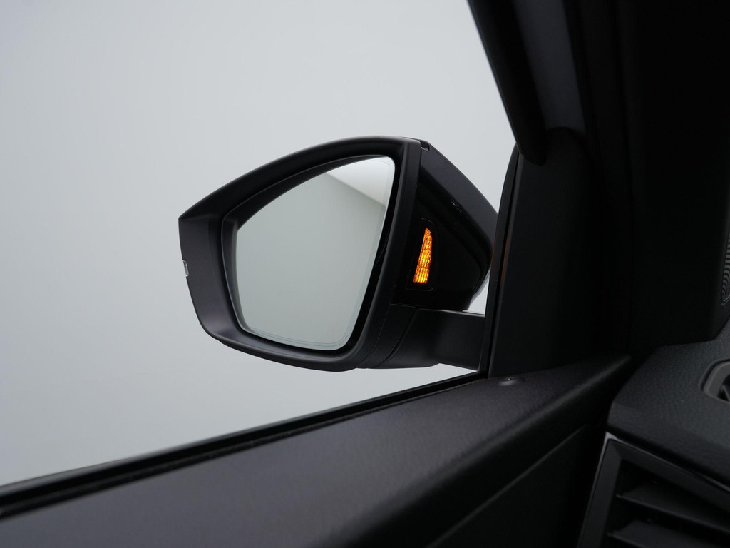 ŠKODA Karoq (P987GF) met abonnement