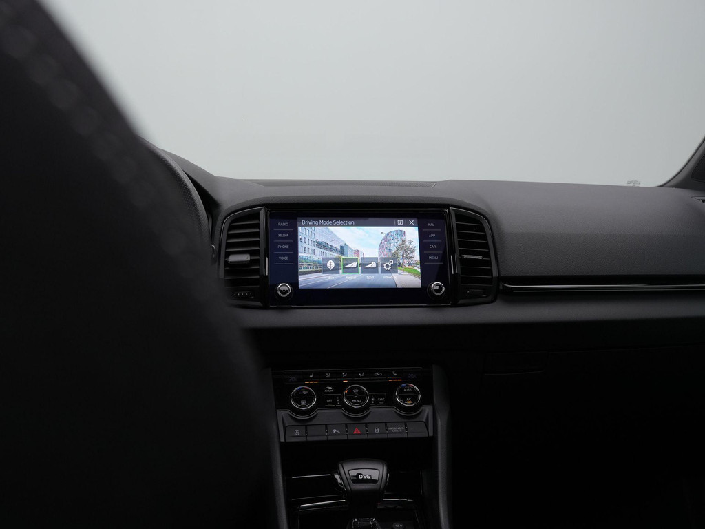 ŠKODA Karoq (P987GF) met abonnement
