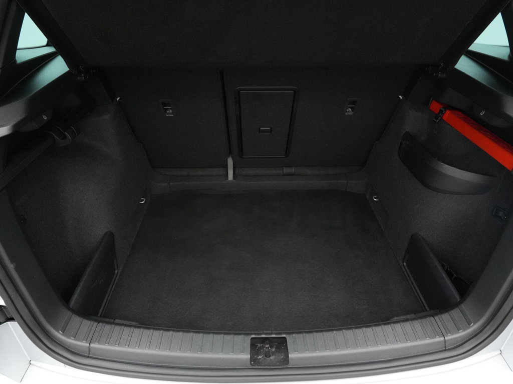 ŠKODA Karoq (P987GF) met abonnement