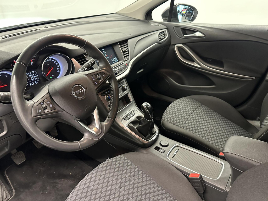 Opel Astra (L611GV) met abonnement
