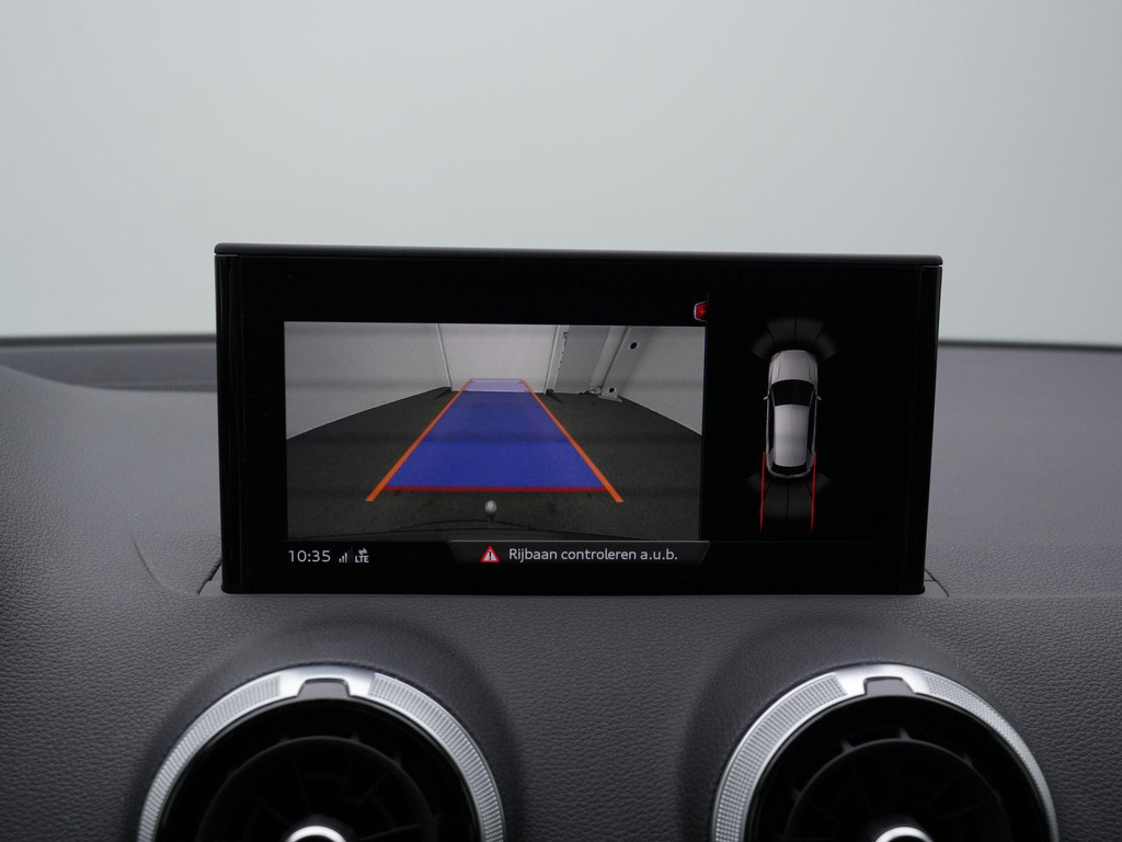 Audi Q2 (P296RF) met abonnement