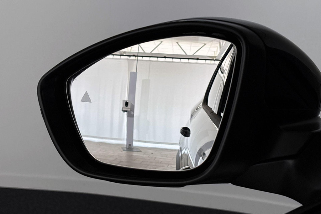 Opel Frontera (JXZ32G) met abonnement