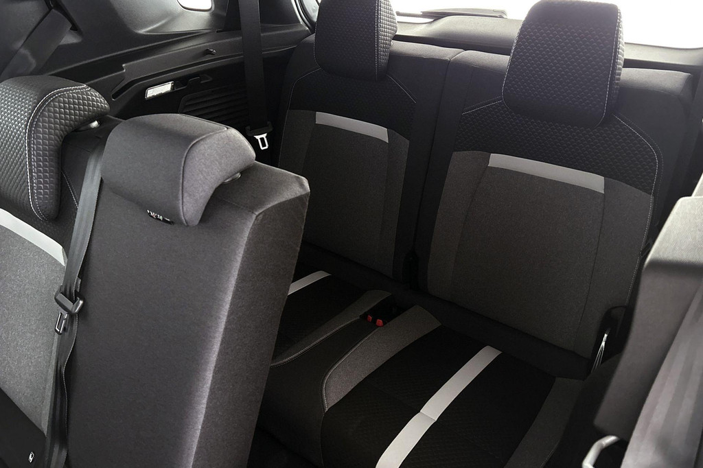 Opel Frontera (JXZ32G) met abonnement