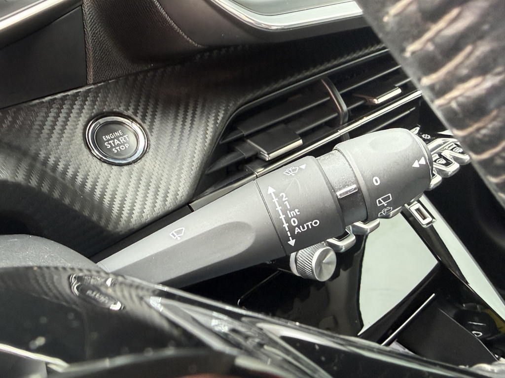 Peugeot 208 (K100BB) met abonnement