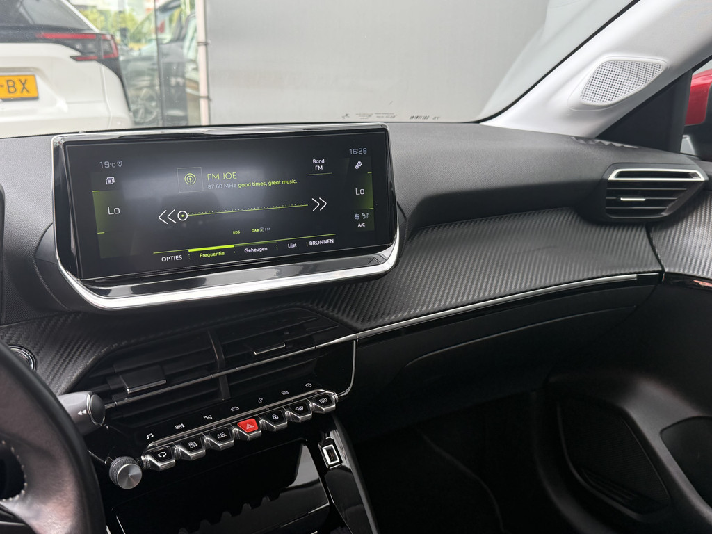 Peugeot 208 (K100BB) met abonnement