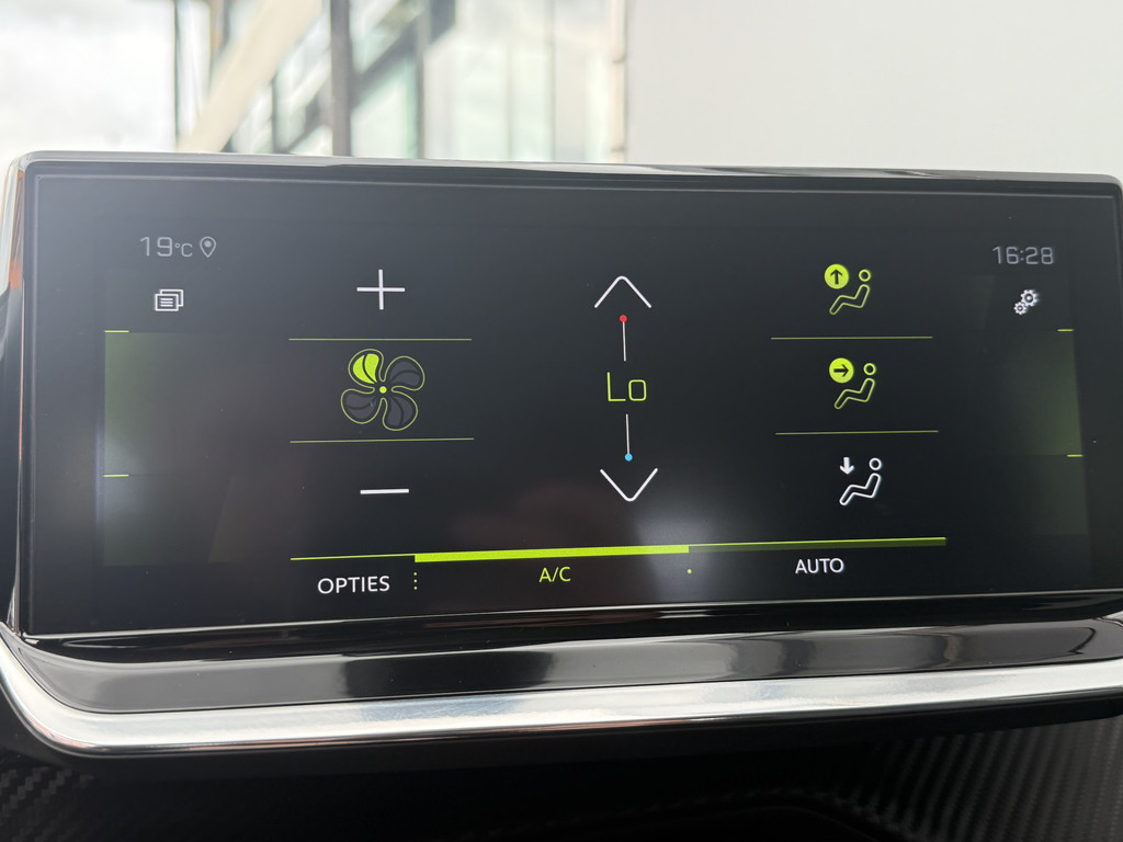 Peugeot 208 (K100BB) met abonnement