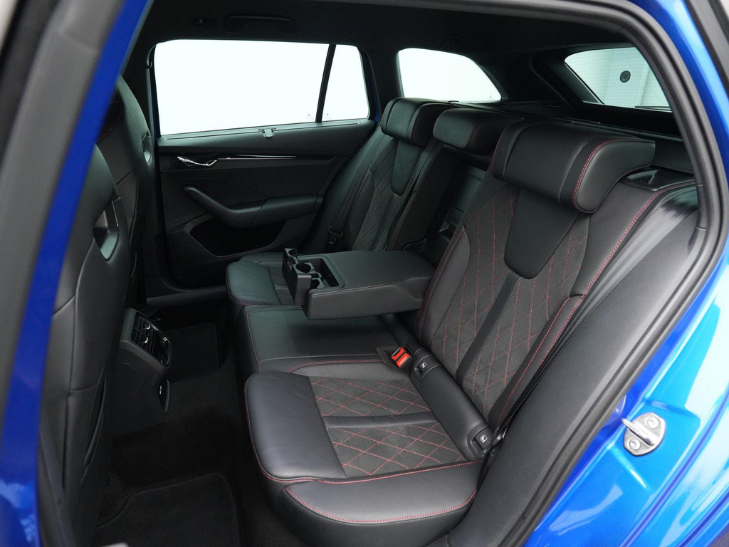 ŠKODA Octavia (KJS33V) met abonnement