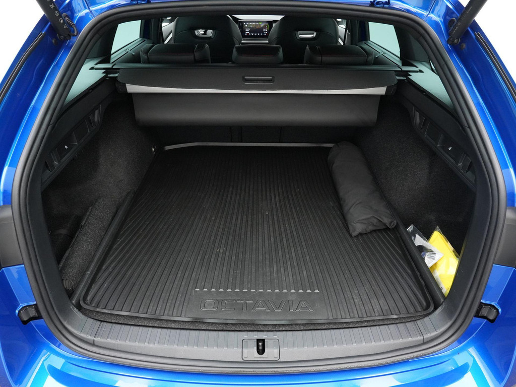 ŠKODA Octavia (KJS33V) met abonnement
