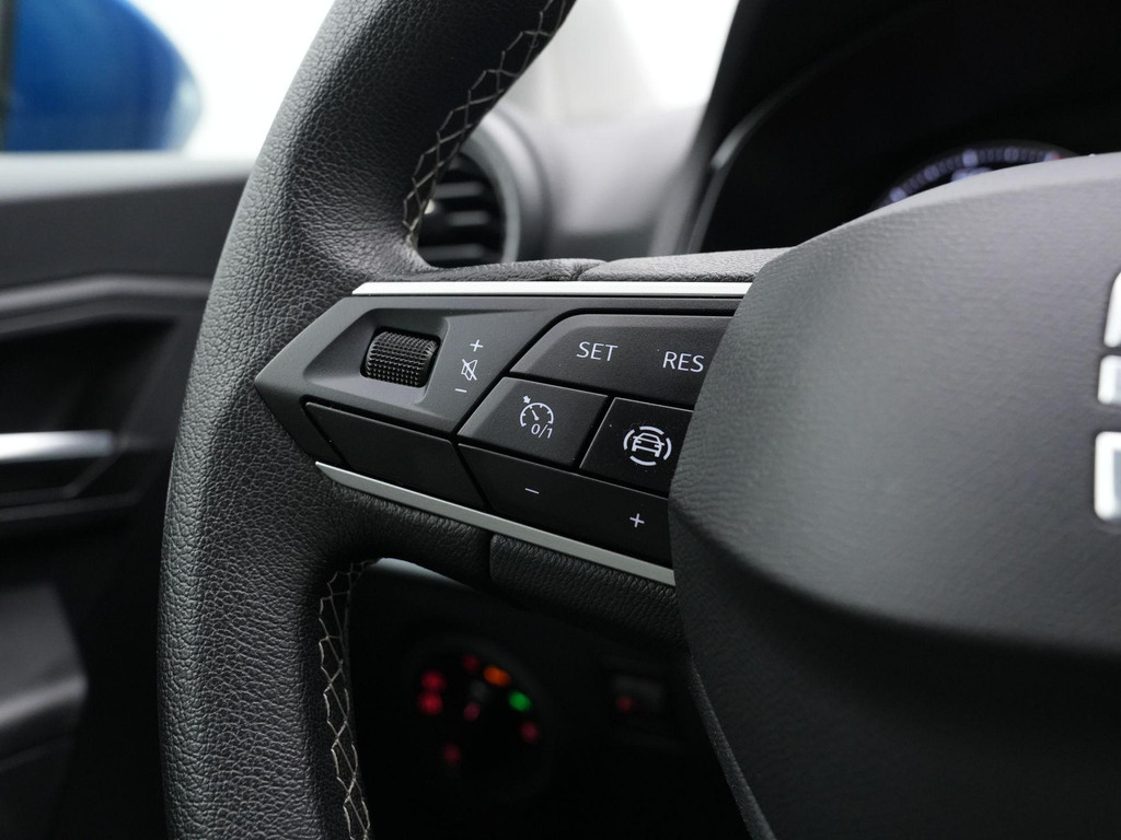 Seat Arona (P027PB) met abonnement