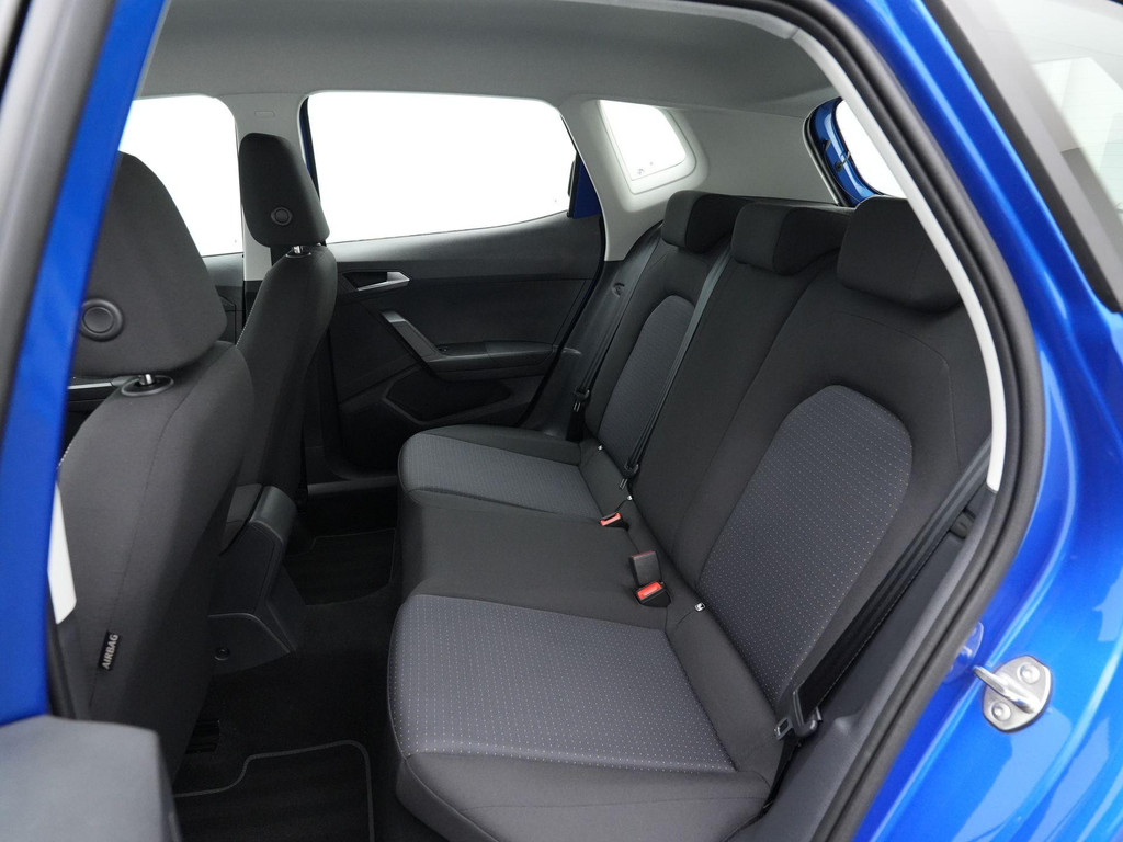 Seat Arona (P027PB) met abonnement