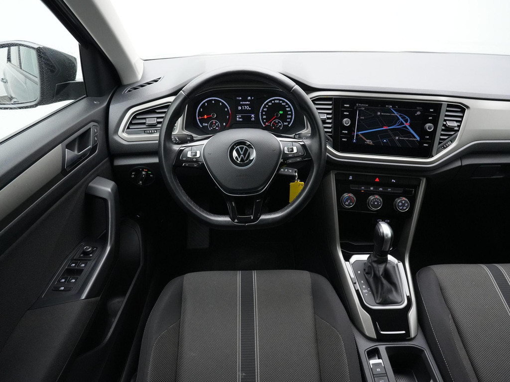 Volkswagen T-Roc (L684HJ) met abonnement
