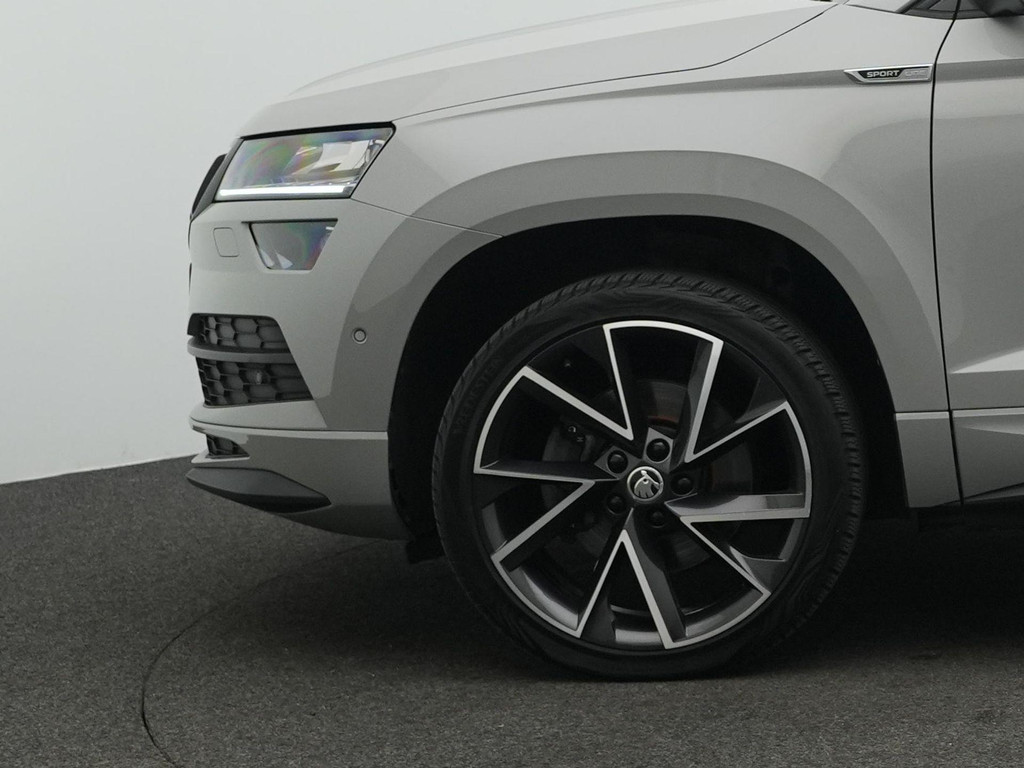 ŠKODA Karoq (L904BD) met abonnement