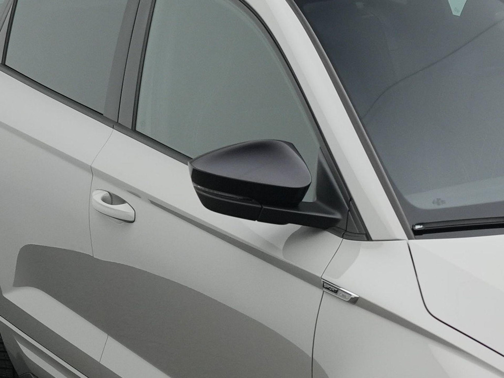 ŠKODA Karoq (L904BD) met abonnement