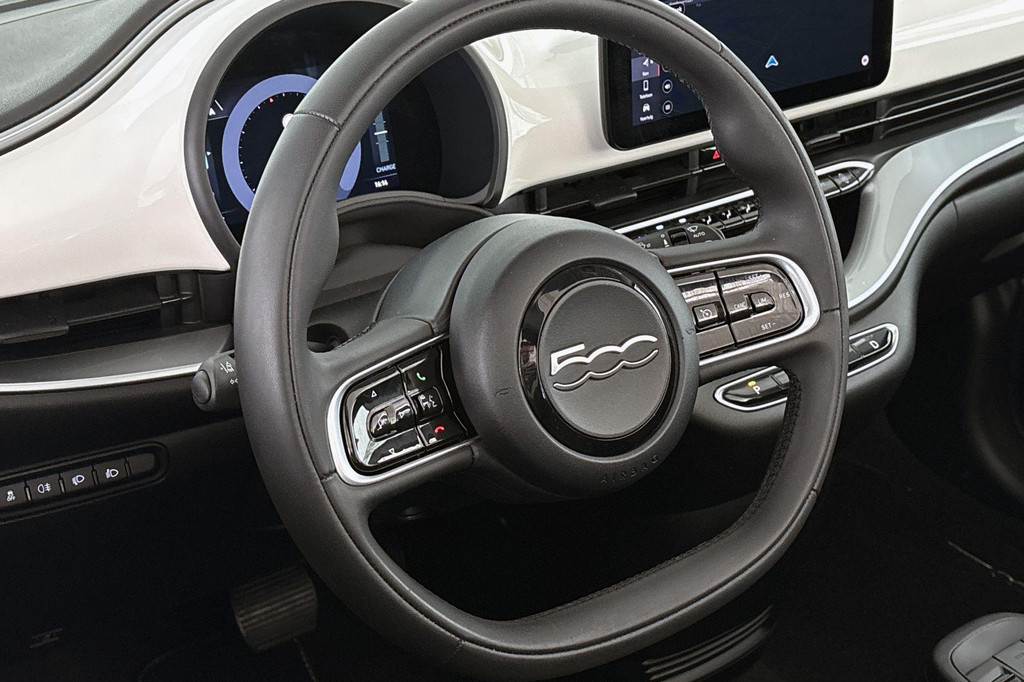 Fiat 500C (KHR17B) met abonnement