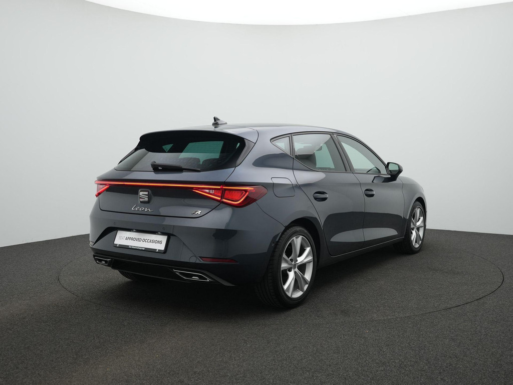 Seat Leon (L629JK) met abonnement