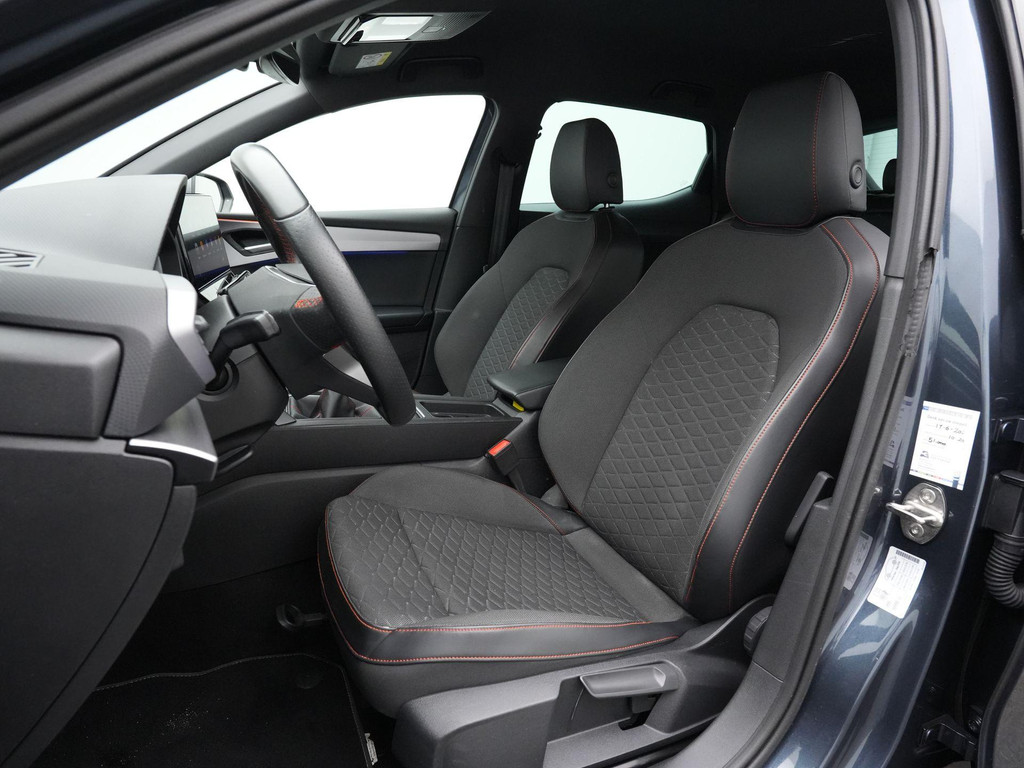 Seat Leon (L629JK) met abonnement