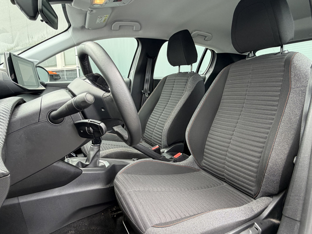 Peugeot 208 (P798NN) met abonnement