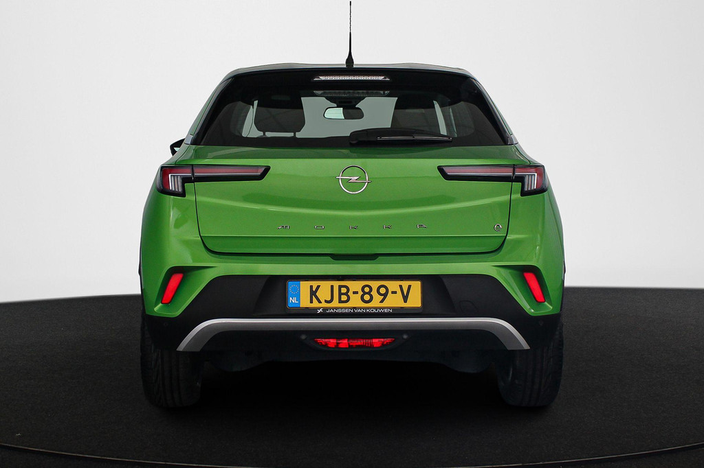 Opel Mokka-e (KJB89V) met abonnement