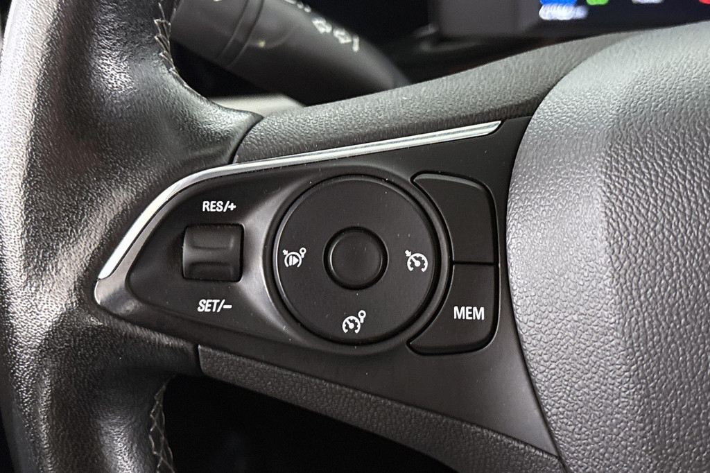 Opel Mokka-e (KJB89V) met abonnement