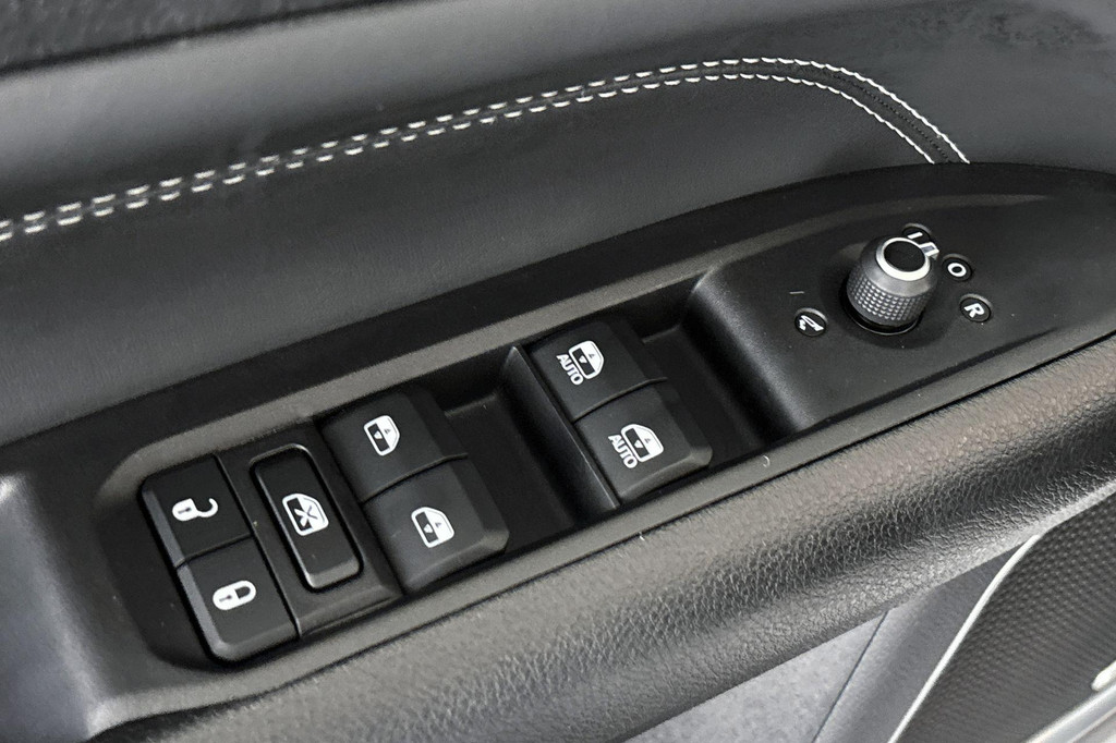 Jeep Compass (KGG38V) met abonnement