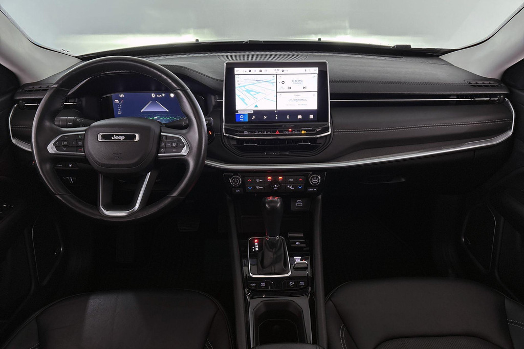 Jeep Compass (KGG38V) met abonnement