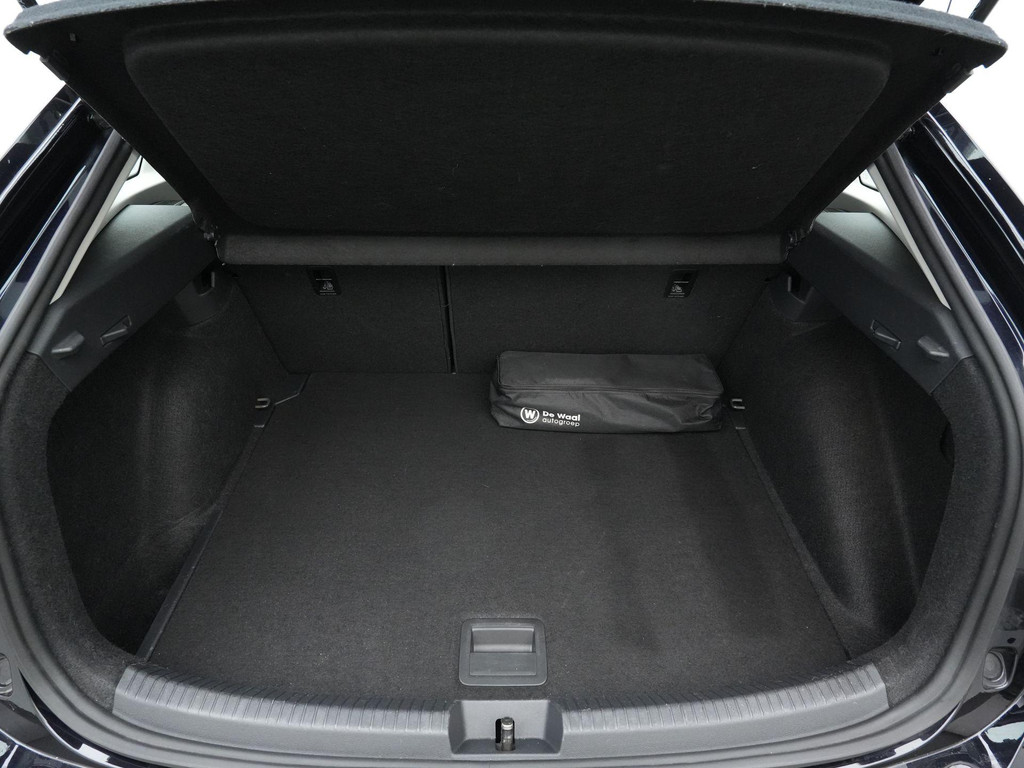Volkswagen Taigo (P551XB) met abonnement