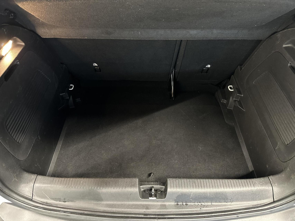 Opel Crossland (K257RT) met abonnement