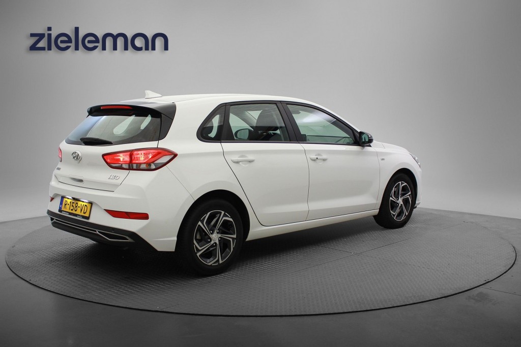 Hyundai i30 (R158VD) met abonnement