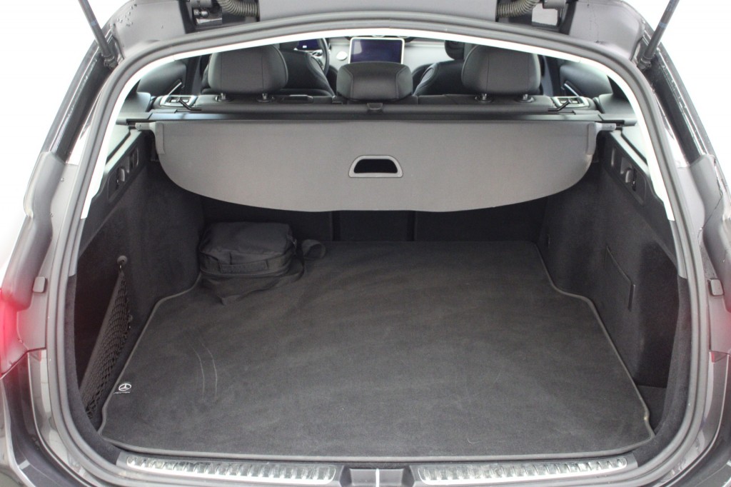 Mercedes-Benz C-Klasse (S056NK) met abonnement