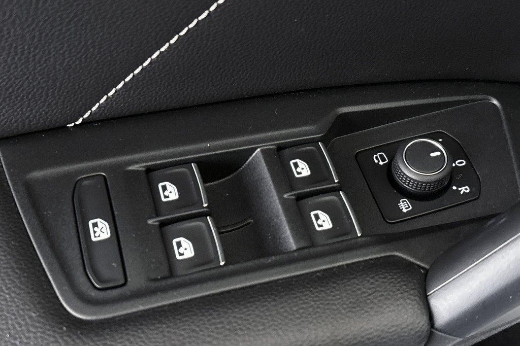 Volkswagen Tiguan (KKZ37F) met abonnement