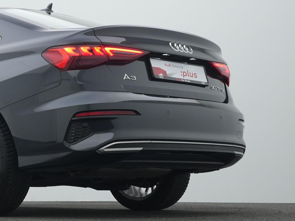 Audi A3 (S864LR) met abonnement