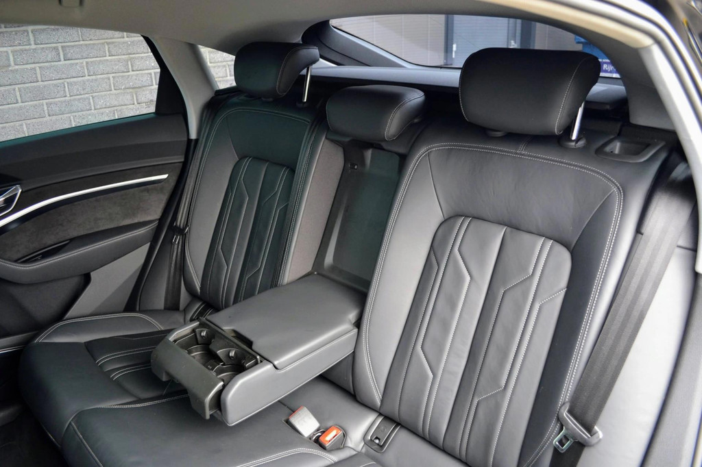 Audi e-tron Sportback (J504FN) met abonnement