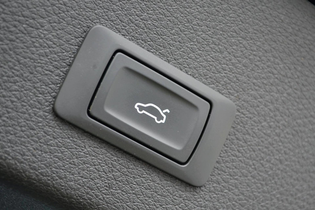 Audi e-tron Sportback (J504FN) met abonnement