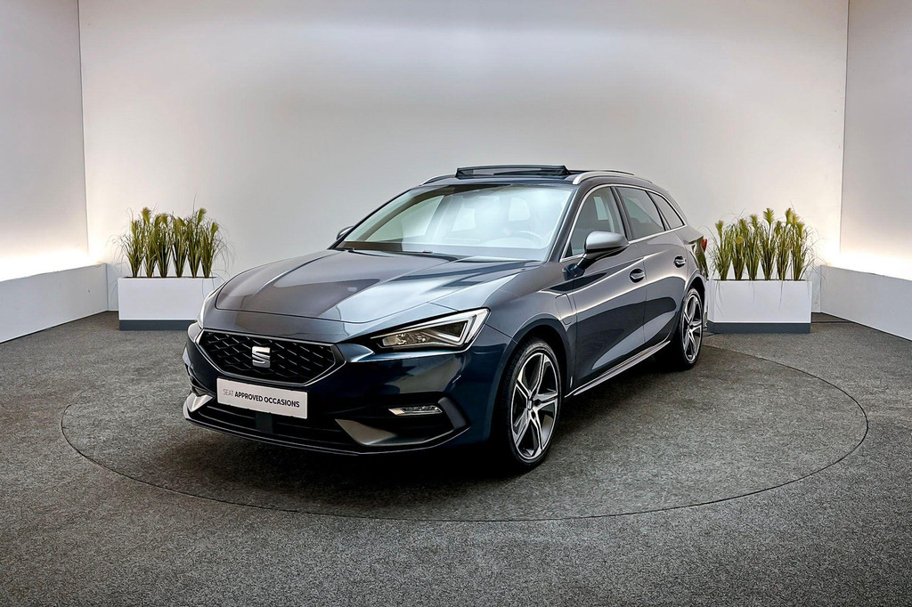 Seat Leon Sportstourer (KBB25V) met abonnement