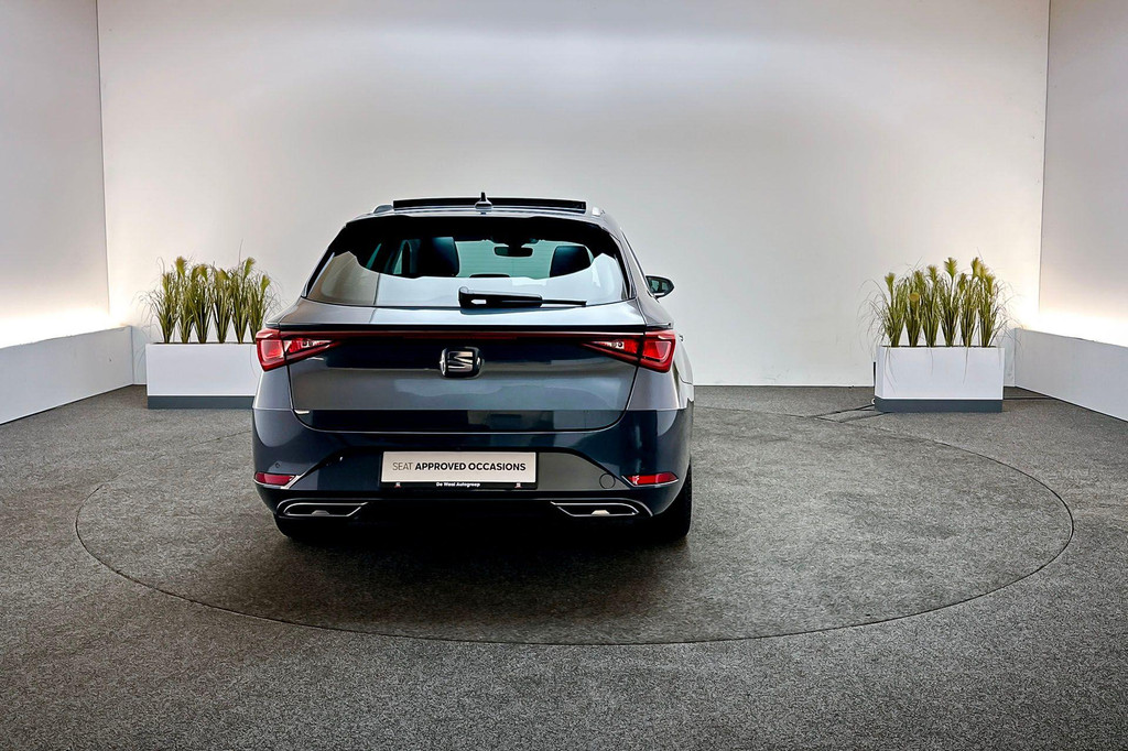 Seat Leon Sportstourer (KBB25V) met abonnement